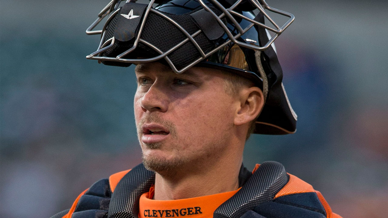 Mariners did right thing by suspending Steve Clevenger for Black